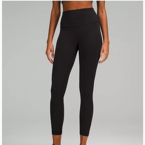 Lululemon Black wunder under Leggings